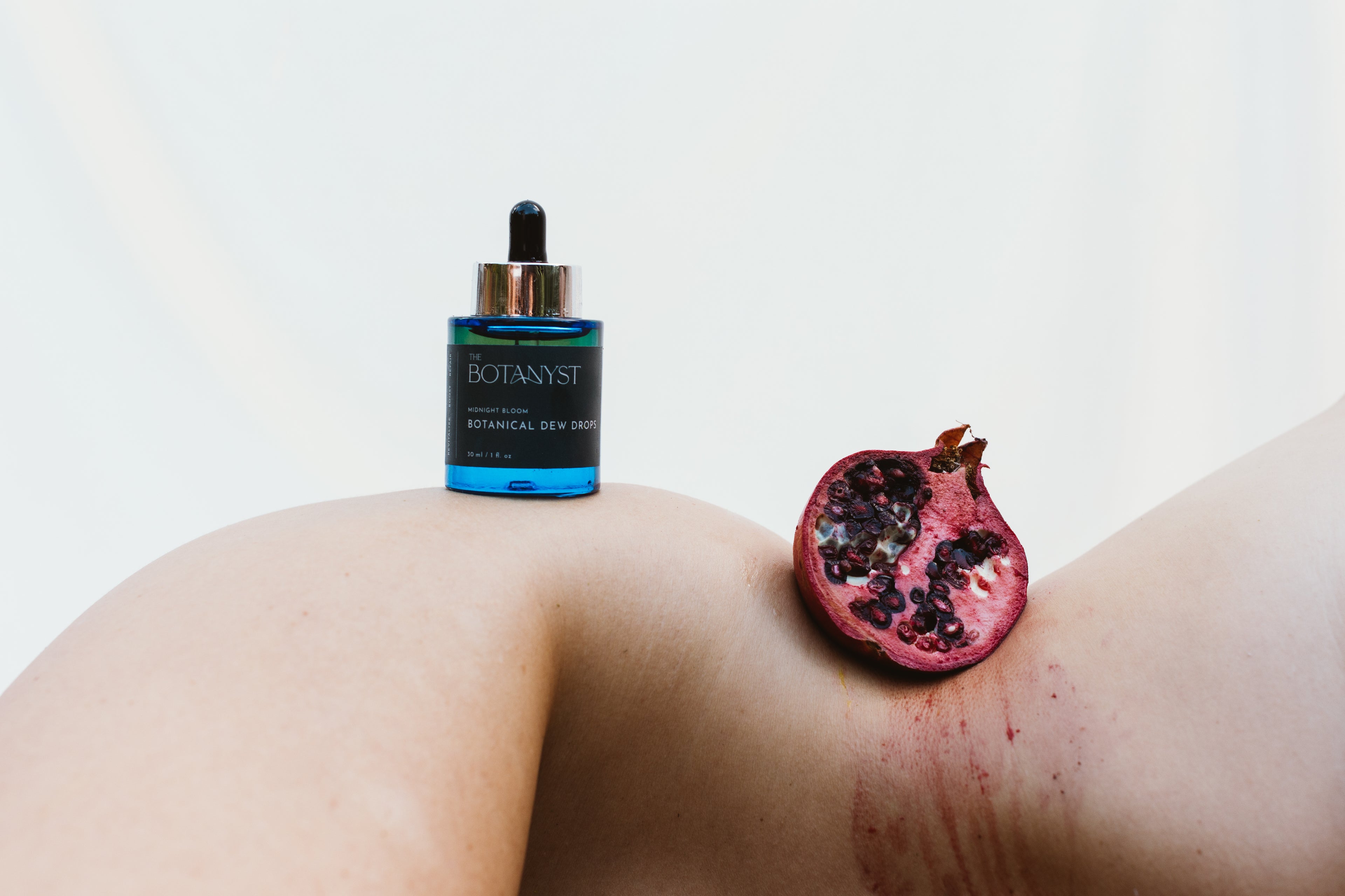 Botanical Dew Drops – Brightening Multi-Tasking Face Oil